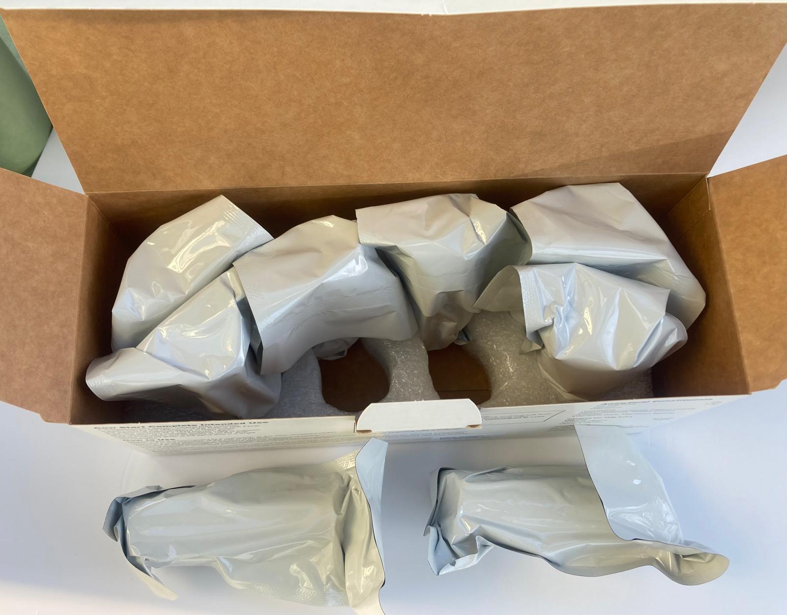 Open Cowsatart Complete box with packaged contents inside. Two boluses removed to show protective foam inlay