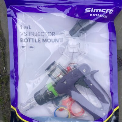 Simcro Datamars 1mL bottle mount injector kit.
